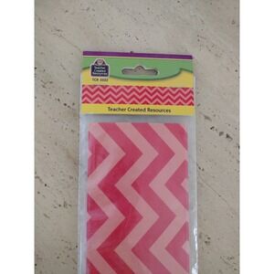 Teacher Created Resources Red And Pink  Chevron Border 35 Feet  Border Trim 5522